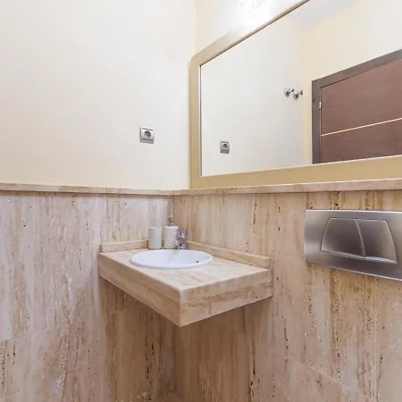 Jolanda Apartamento *